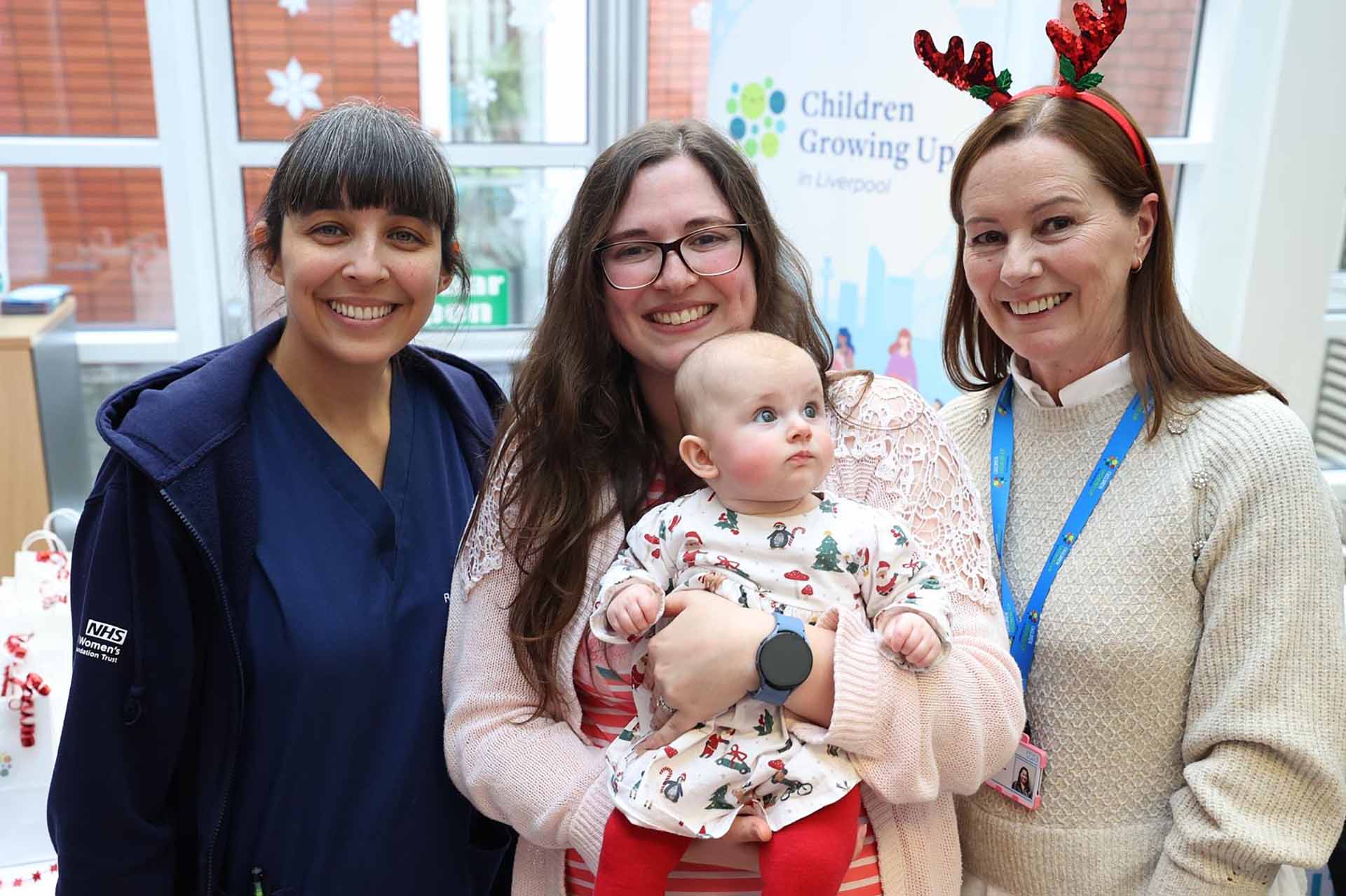 Families and clinicians attend the CGULL Christmas party