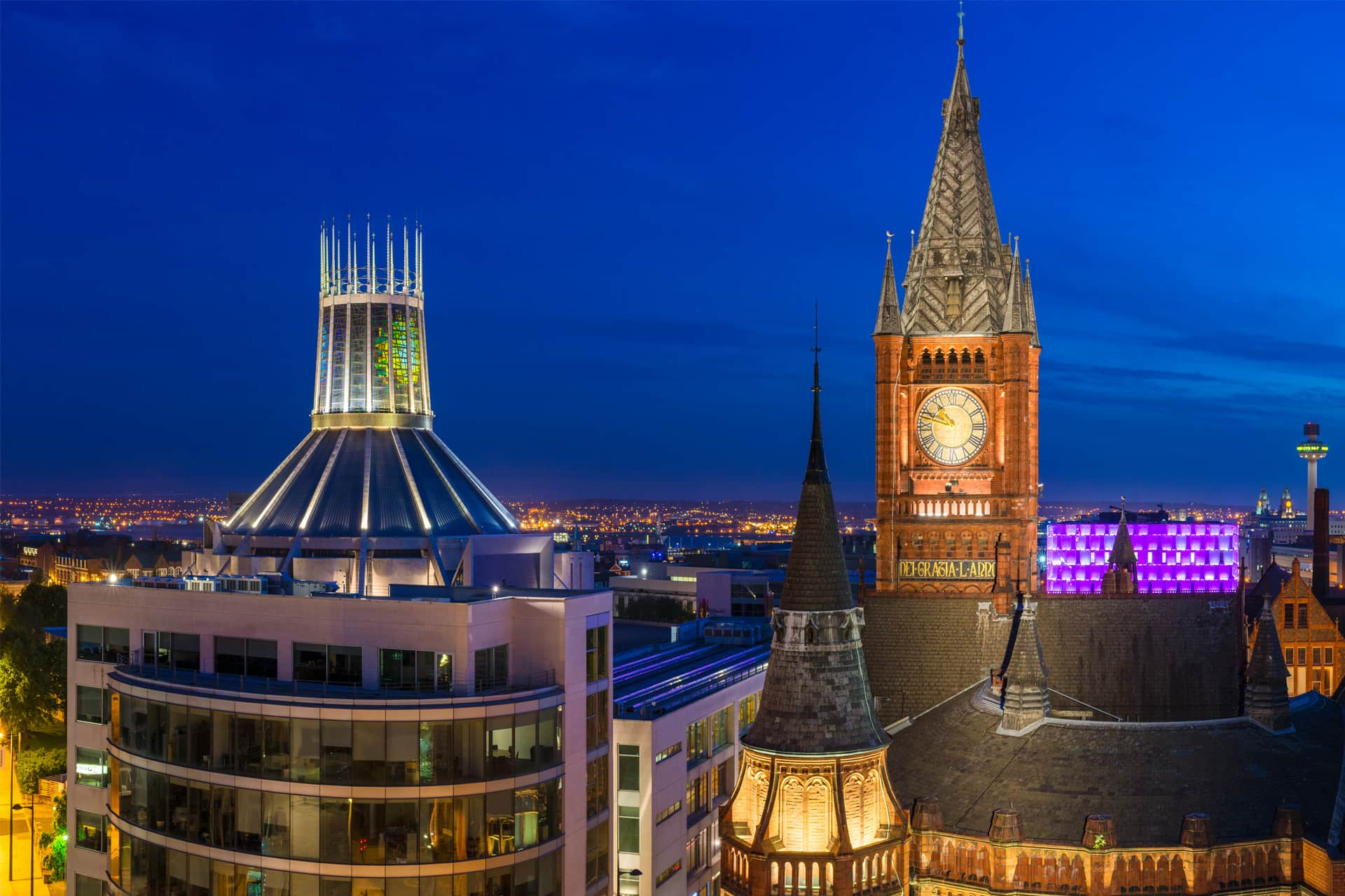 An arial shot of the University of Liverpool campus at night.