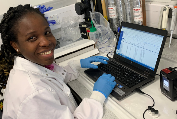 Abimbola Oluwakayode in the CMR lab